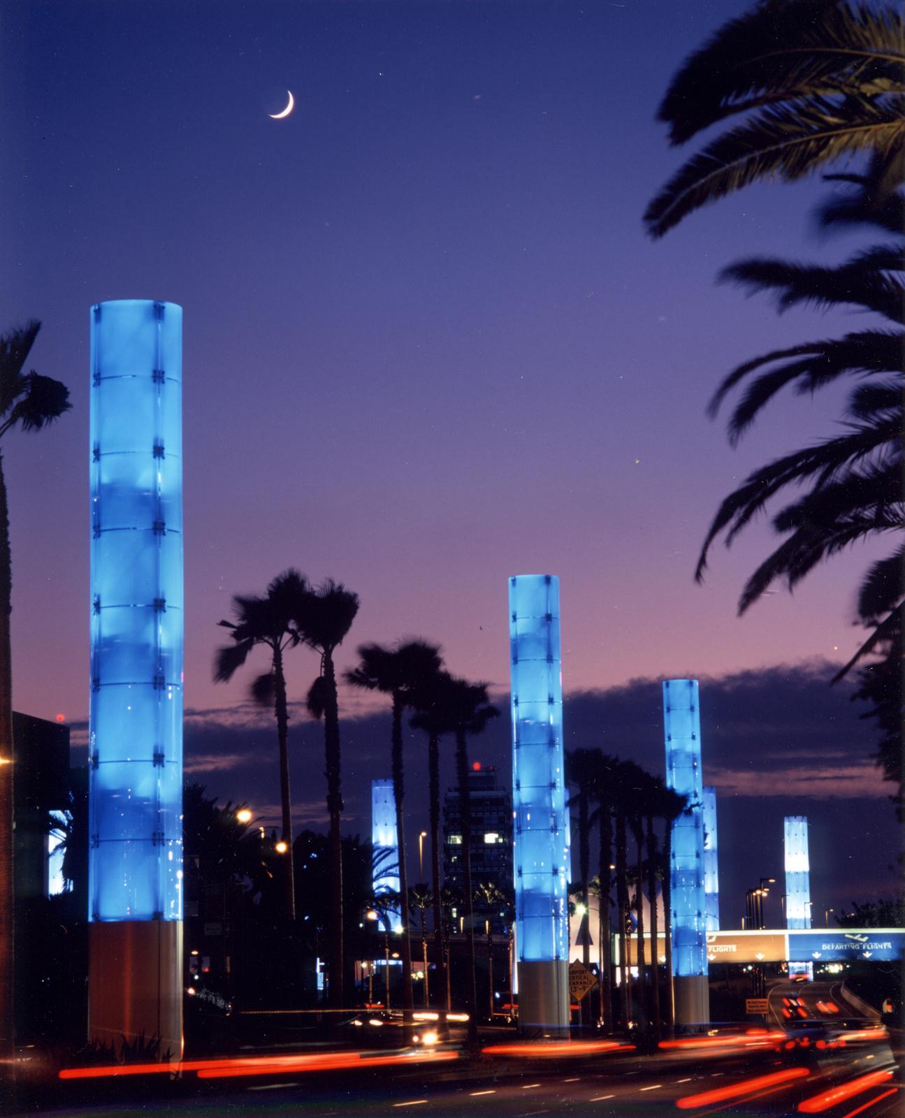 LAX Gateway Pylons, Los Angeles International Airport, Los Angeles, California, photograph 1 of 5