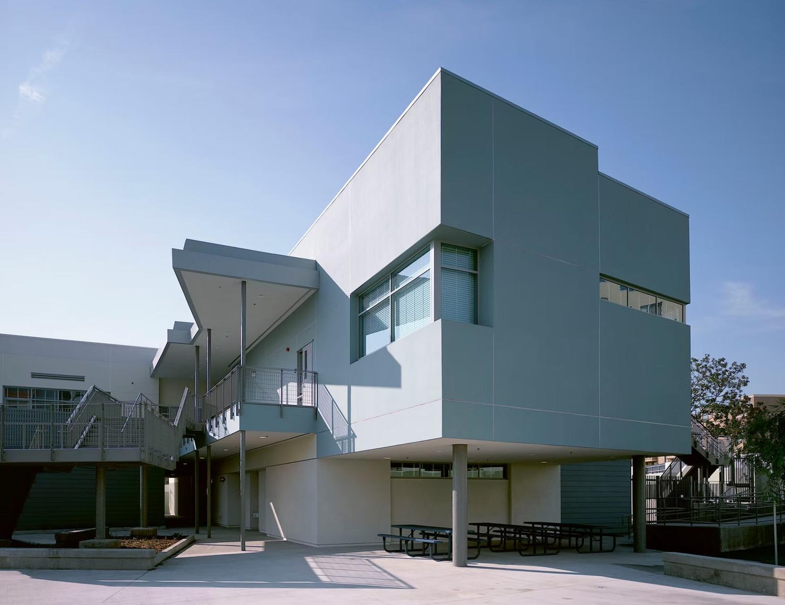 Wilshire Park Elementary School, Los Angeles, California, photograph 1 of 3